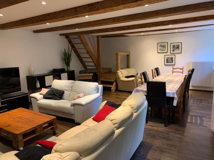 Ancienne Ferme Comtoise 4 Etoiles, 11 Personnes Lac St-Point/Mont D'Or Montperreux ภายนอก รูปภาพ